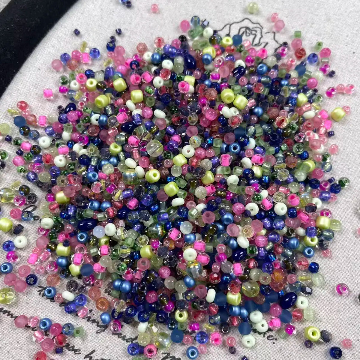 [A Series] Mixed Color Beads Variety Pack, 50g ≈30ml Get 1 Extra Bag for Every 5 Purchased Craft Embellishments Beading Supplies