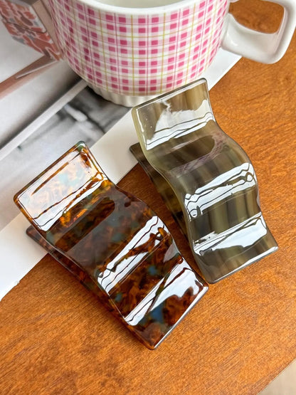Three-Piece Hair Clip Set, Marble Pattern Floral Morandi Color, Stylish Acetate Material, Fashionable Hair Accessories, Hair Claws Set