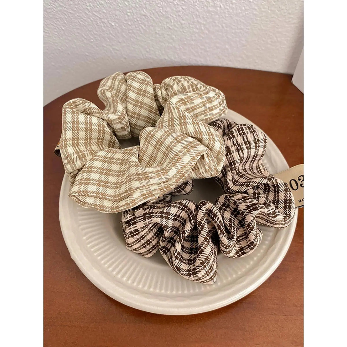 Women’s 2-Pack Fabric Plaid Hair Scrunchies - Round Shape, One Size, Soft Elastic Athletic Hair Ties, Elegant Everyday Bag Accessory for Outfit Styling & Casual Wear