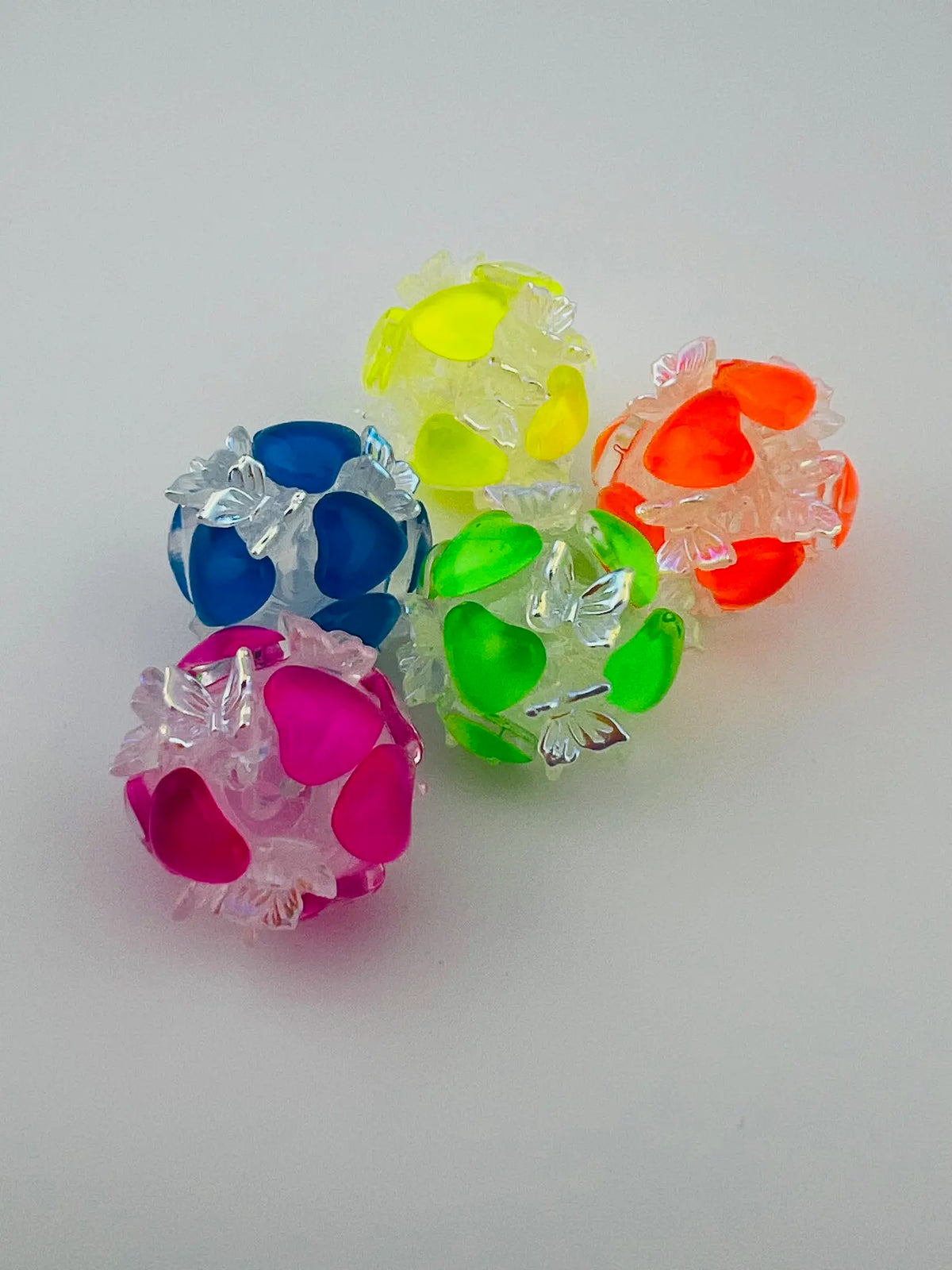 F11-Stunning Flower Beads Set - Handcrafted 20mm Beads for Pens & Key Chains - Unique Design with Glamorous Sparkle