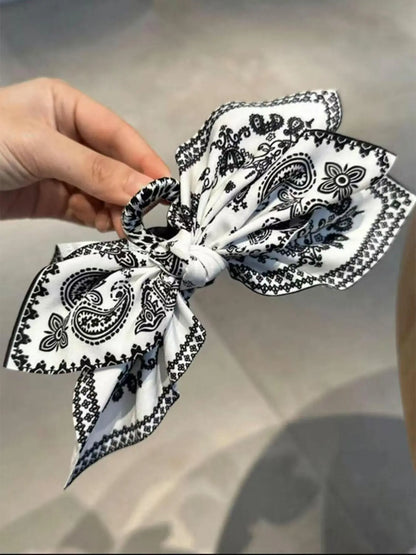 Women's Flower Decorative Hair Clips, Extra-Large Hair Claw Clips for Thick Hair, Cute Bow-Shaped Non-Slip Hair Accessories, Stylish Gift for Women and Girls, Leopard Bow Design