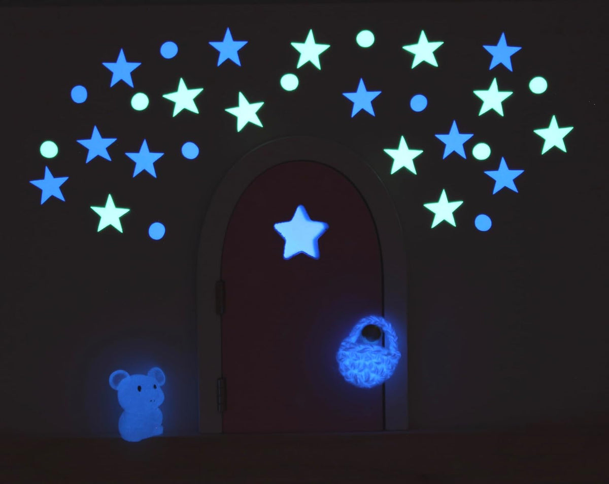 Qué Kawaii® Magical Pérez Mouse kit. Door that Opens and Shines in THE Dark Wooden Door and+Crochet Bag+Stars+Little Mouse that Glows in the Dark+6 certificates in Spanish (ROSA/Pink)