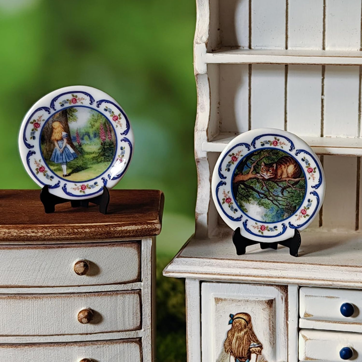 6PCS Handcrafted Miniature Ceramic Plates in 1:12 or 1:6 Scale, Vintage Porcelain Playhouse Dishes (Alice, 3CM)