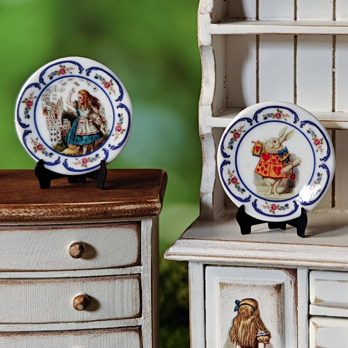 6PCS Handcrafted Miniature Ceramic Plates in 1:12 or 1:6 Scale, Vintage Porcelain Playhouse Dishes (Alice, 3CM)