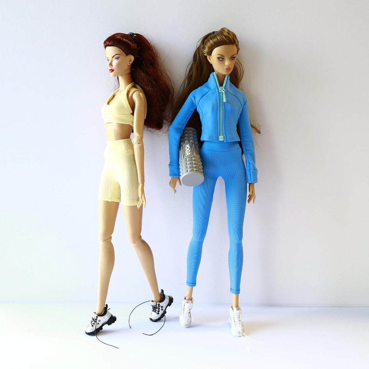 Fashion Doll Blue Yoga Athletic 3-Piece Set with Jacket and Leggings, Includes Sneakers, 1/6 Scale Doll Clothes