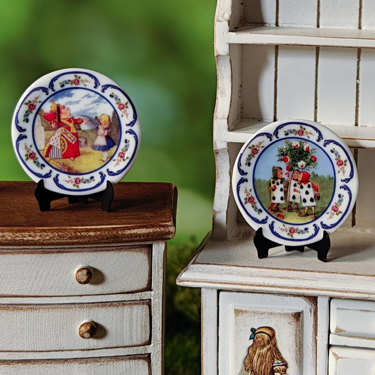 6PCS Handcrafted Miniature Ceramic Plates in 1:12 or 1:6 Scale, Vintage Porcelain Playhouse Dishes (Alice, 3CM)