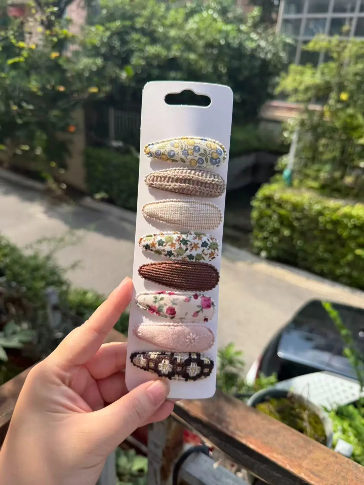 8pcs Simple Color Flower Hair Clips, Casual No-Trace Side Bangs Barrettes, All-Season Daily Use, Floral Design Hair Clips, Knitted Texture