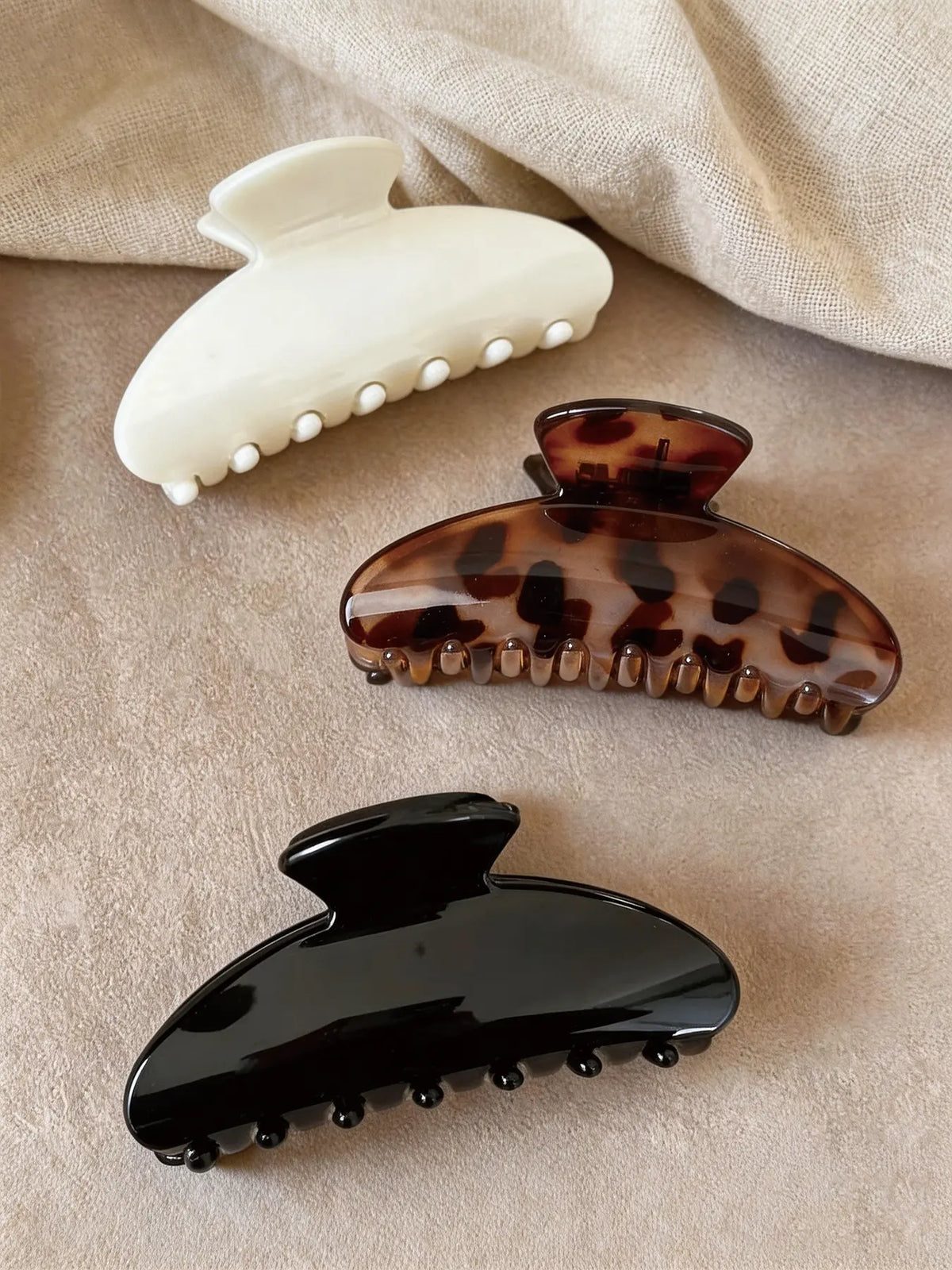 3 Pack Large Acrylic Claw Clips, Chic Strong Hold Hair Clips, Stylish Hair Claw for Thick & Thin Hair, Fashion Hair Accessories