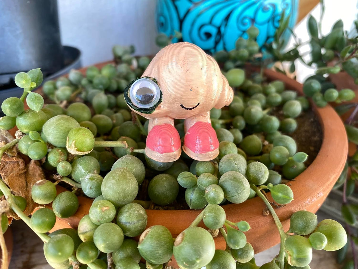 A24 Marcel the Shell with Shoes On - Life Size Figure, Hand Painted 3D Print PLA Plastic