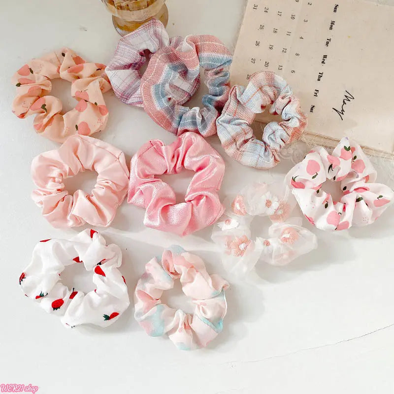 20/30/40Pcs Plaid Scrunchies Bulk Set, Preppy Style Fabric Hair Ties, Cute Girls Daily Hair Accessories, Wholesale Hair Bands for School, Party and Vendor Stall Supplies