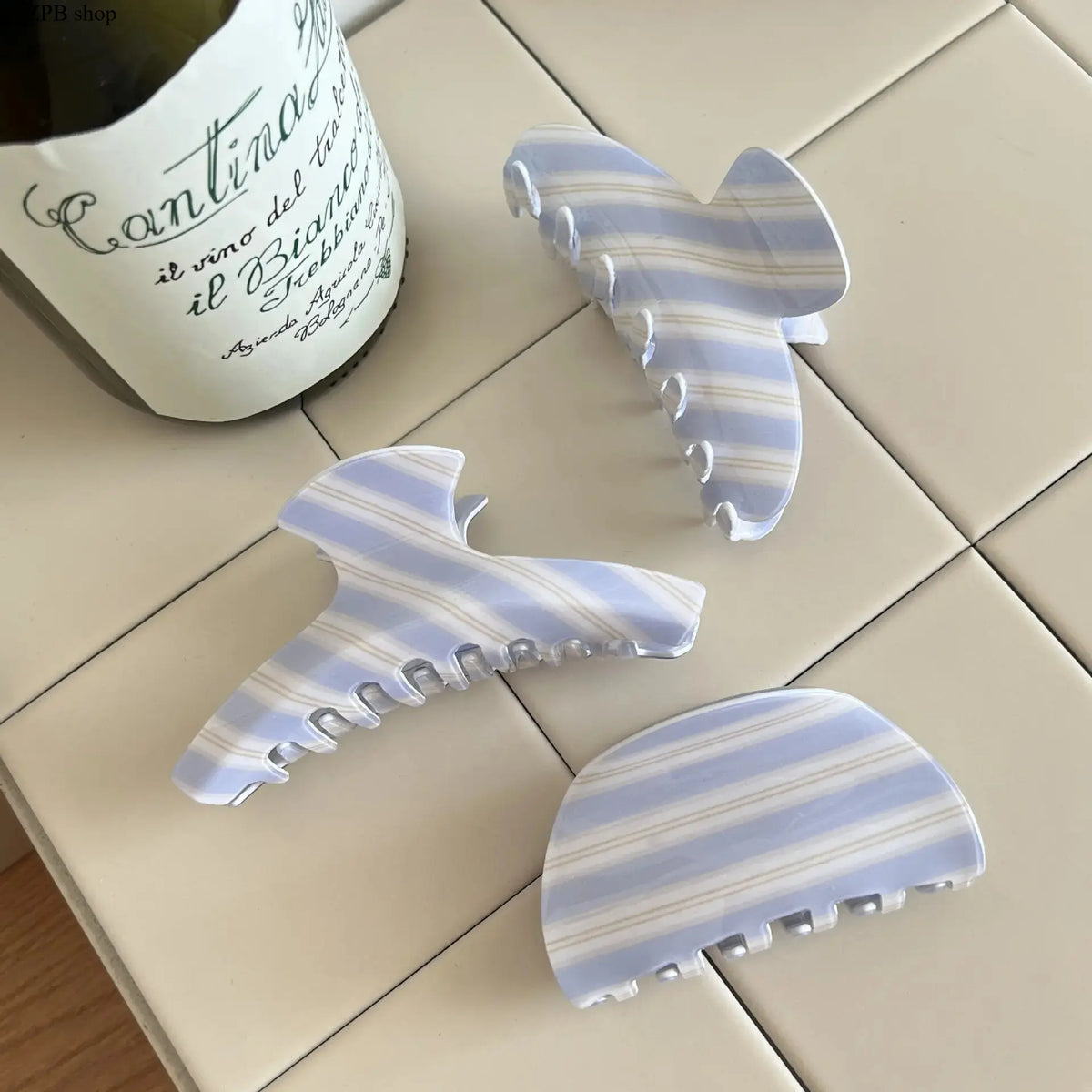 3pcs Pastel Striped Acrylic Hair Claw Clips with Glossy Surface, Durable Spring Clasp Firmly Holds Hair. Two Classic Shapes Suit Thick & Thin Hair, Perfect for Casual Daily Updo Styling.,sohochic