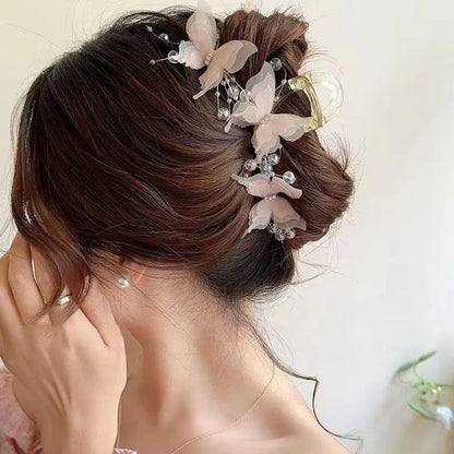 4Pcs Butterfly Hair Claw Clips, Cute Hair Clips with Pearl Rhinestone Design, Large Sweet Claw Clip Fashion Elegant Hair Clip for Thick or Thin Hair ﻿