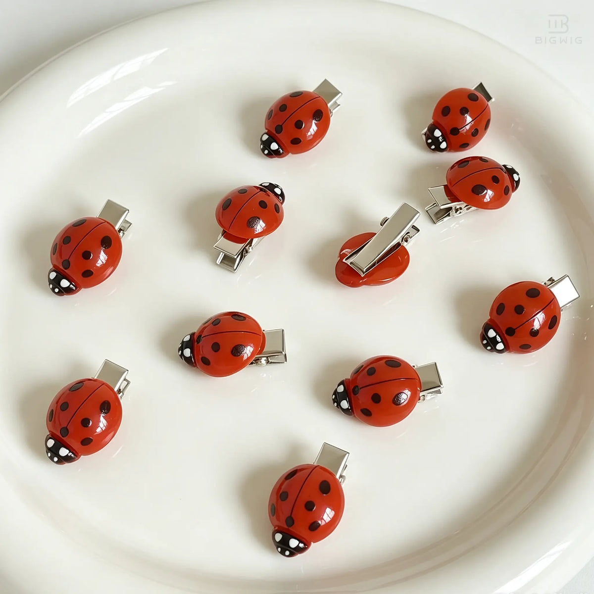 10/20 Pcs Cute Ladybug Hair Clips Funky Insect Bug Hair Clips for Teen Girls Women Whimsical Accessories for Back to School Halloween Themed Party Birthday Daily Wear sohochic