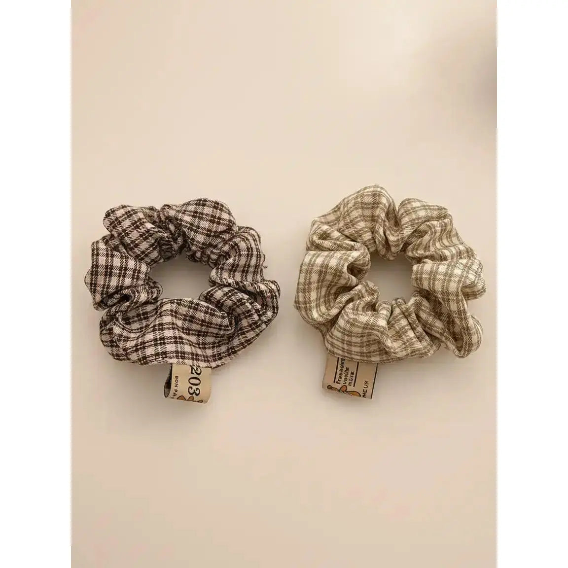 Women’s 2-Pack Fabric Plaid Hair Scrunchies - Round Shape, One Size, Soft Elastic Athletic Hair Ties, Elegant Everyday Bag Accessory for Outfit Styling & Casual Wear
