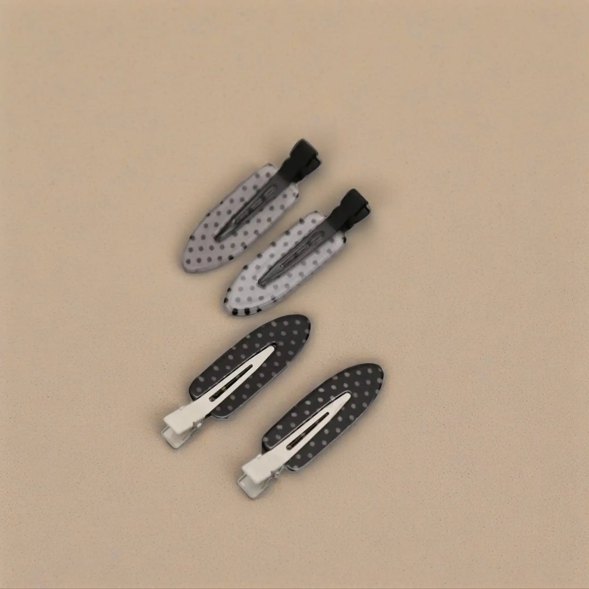 Female 4pcs/Set Cute Elegant Acetate Seamless Polka Dot Hair Clips - Black & White Acrylic Alligator Clips, Bangs & Side Comb Accessories, Everyday Fashion Hair Accessory Set, Abs-Ready Style