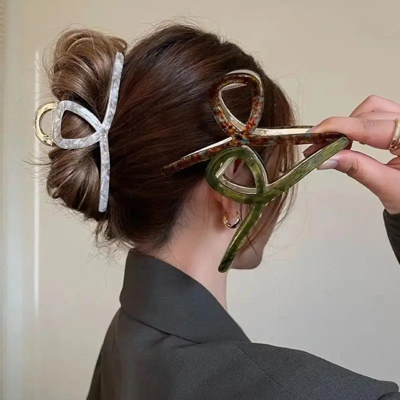 1/3/5pcs Metal grab clip, women's hair clip, large shark clip, large hair volume, fashionable temperament, hair clip headband